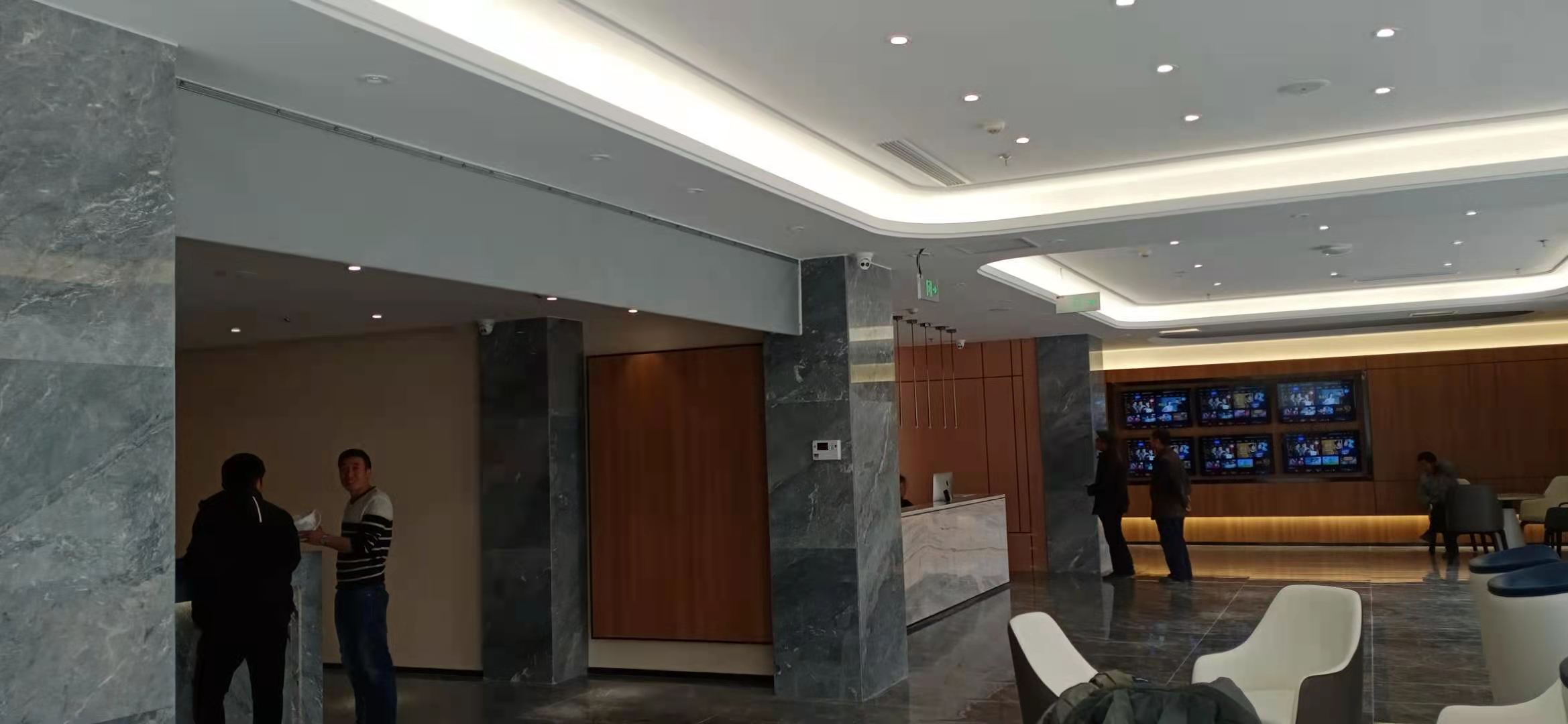 挡烟垂壁有几种材质